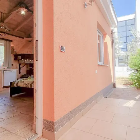 Barbara Διαμέρισμα *