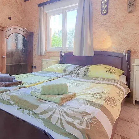 Barbara * Novigrad Istria